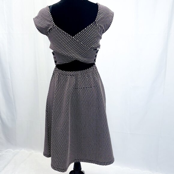 Alythea Brand 70s Hobnobber Style Dress Criss Cross Back Fit n Flare Type - Picture 5 of 15